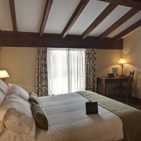 Airas Nunes By De Compostela בית הארחה 3*