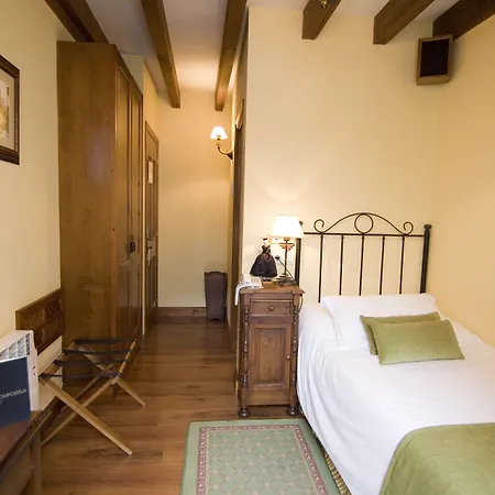 Airas Nunes By De Compostela בית הארחה 3*