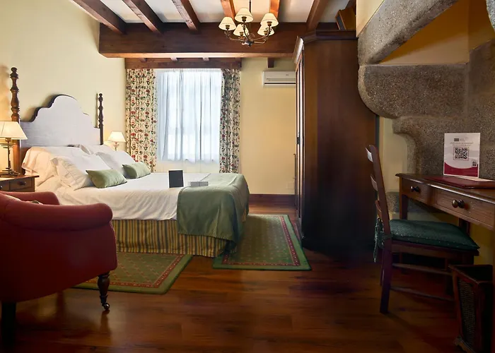 Airas Nunes By De Compostela Pensjonat Santiago de Compostela